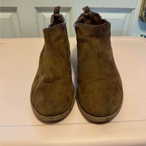 Melrose and Market Brown Suede Ankle Boots